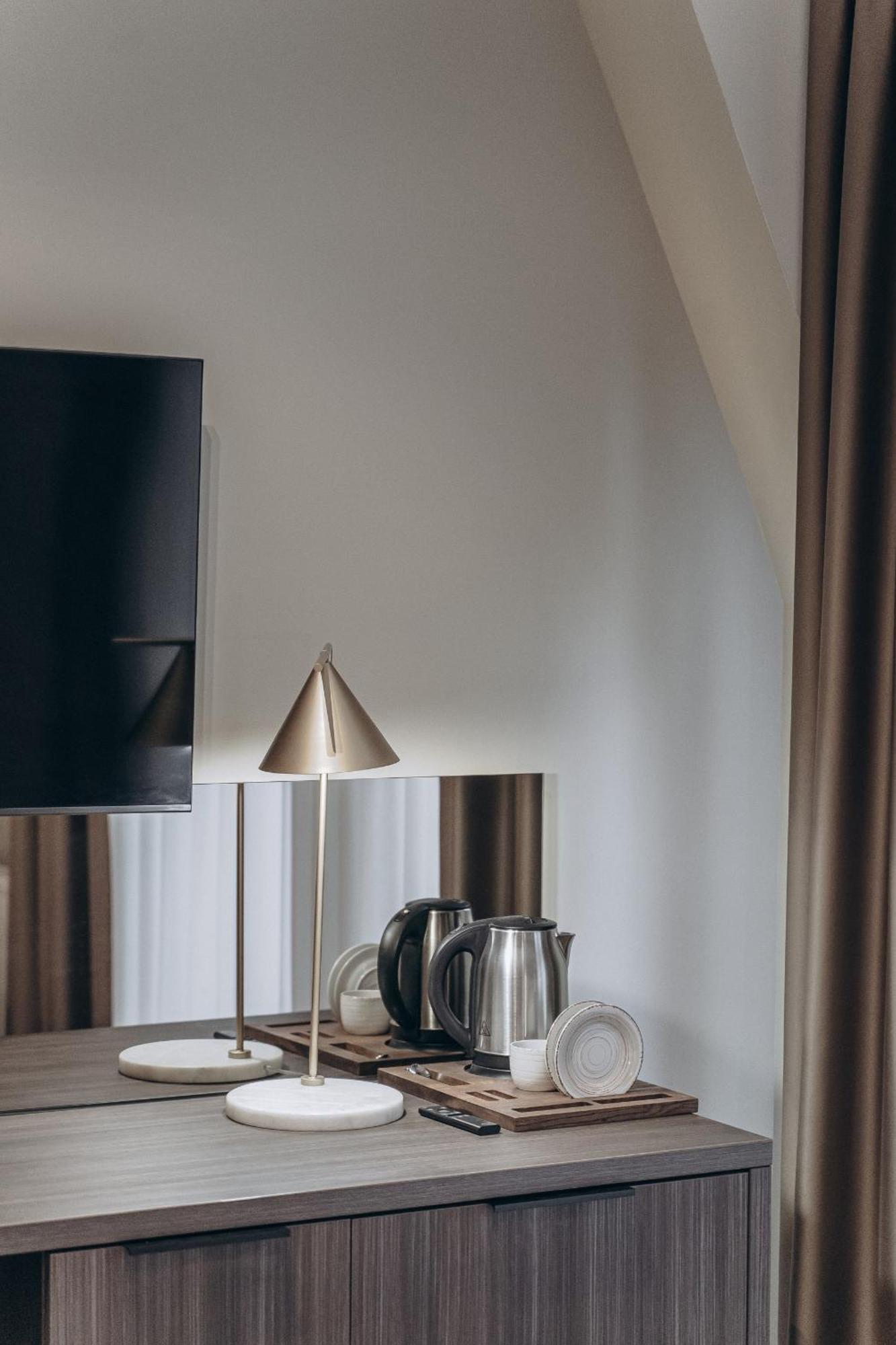 Park Hotel Bristol ウージュホロド エクステリア 写真